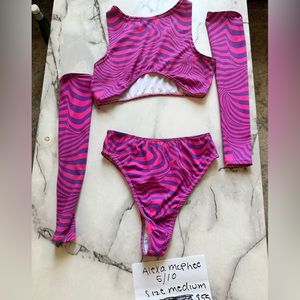 Freedom Rave Wear Cheshire set